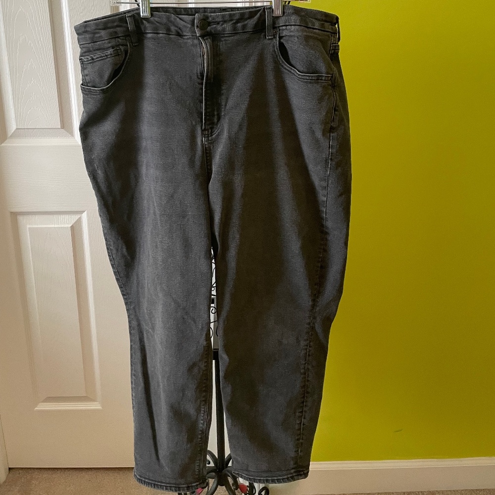 American Eagle Dark Wash Mom Jeans Size 20 Short